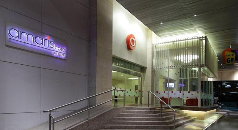 Amaris Hotel Mangga Dua Square Jacarta Exterior foto