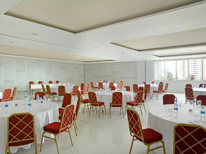 Amaris Hotel Mangga Dua Square Jacarta Exterior foto
