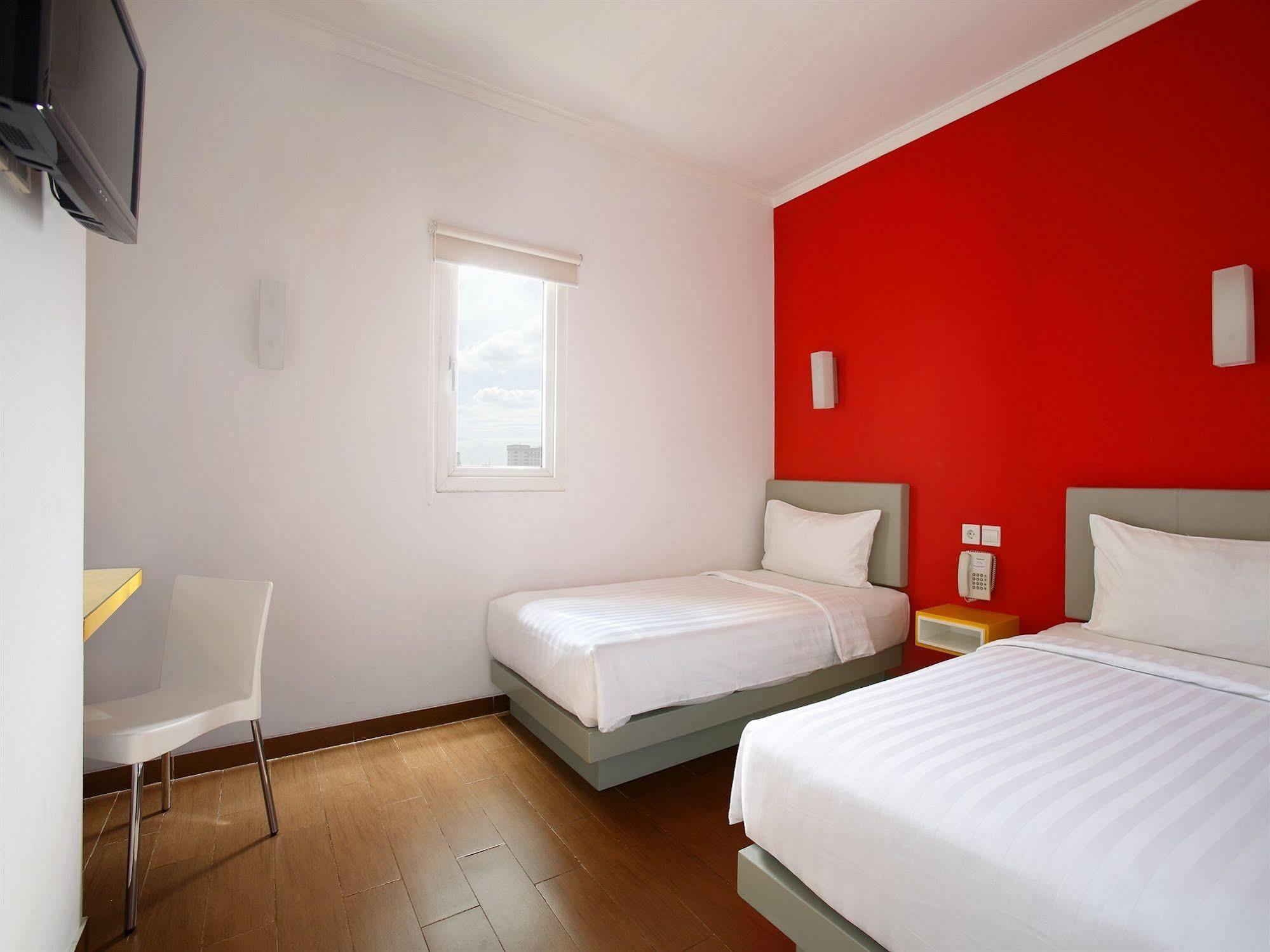 Amaris Hotel Mangga Dua Square Jacarta Exterior foto